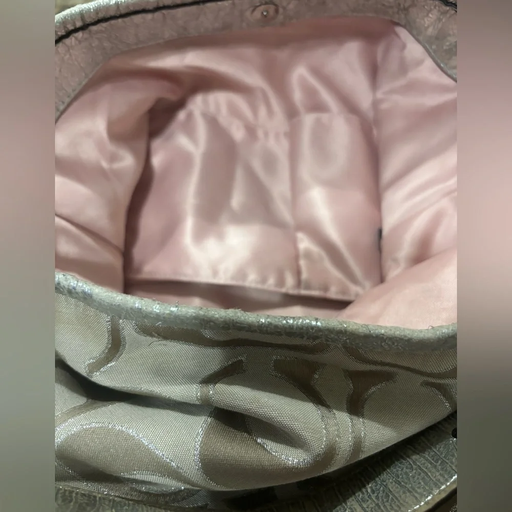 Coach Signature Metallic Silver Hobo Shoulder Bag Purse B1225-15731 Pink Lining - Picture 13 of 14